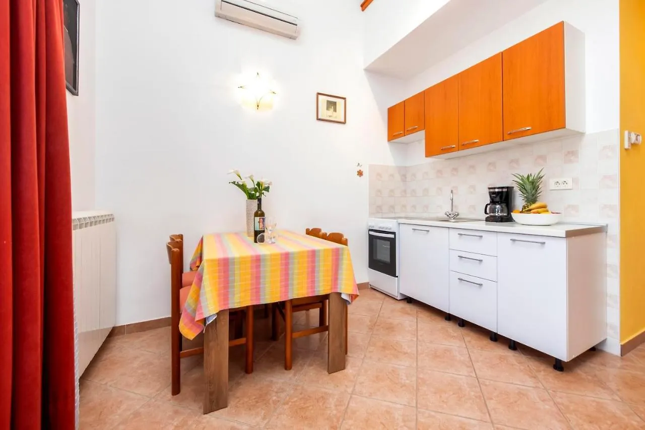 Apartments Adria Rovinj