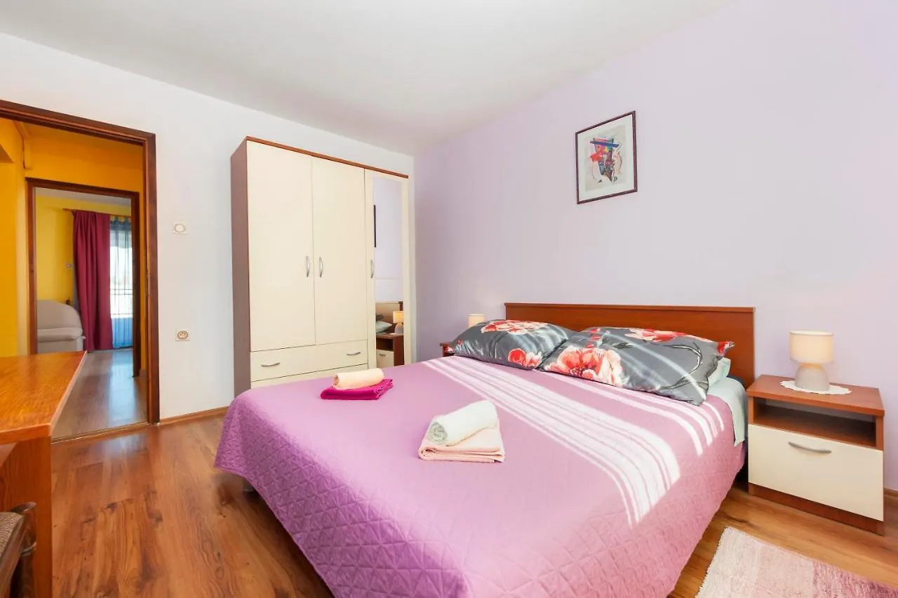 Apartments Adria Rovinj Chorvatsko
