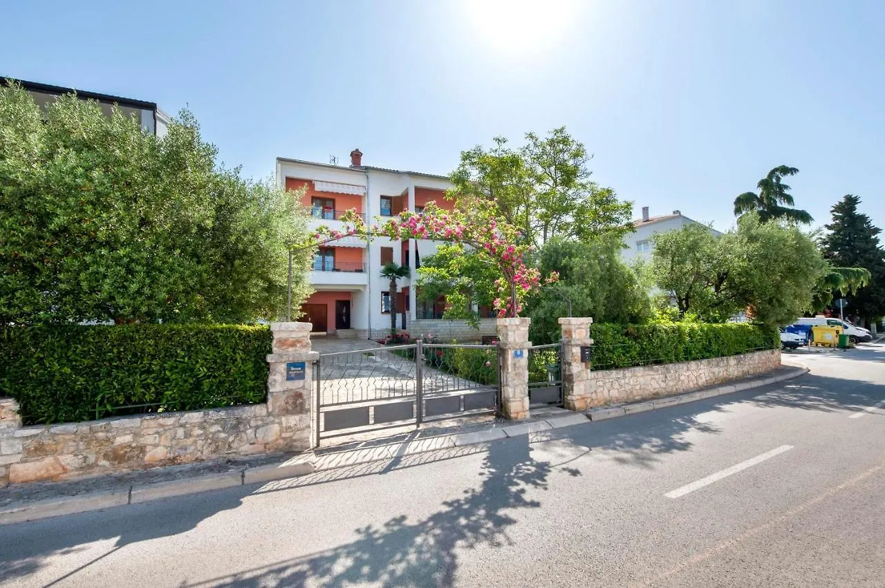Apartments Adria Rovinj